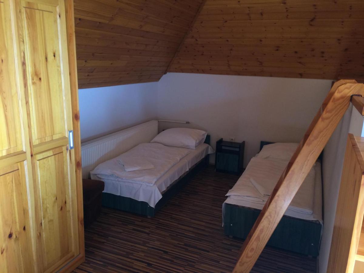 Venusz Panzio Es Vendeglo Bed & Breakfast Bagod Eksteriør bilde