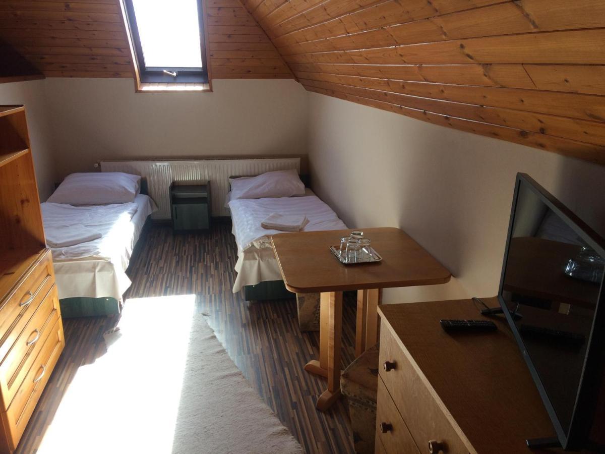 Venusz Panzio Es Vendeglo Bed & Breakfast Bagod Eksteriør bilde